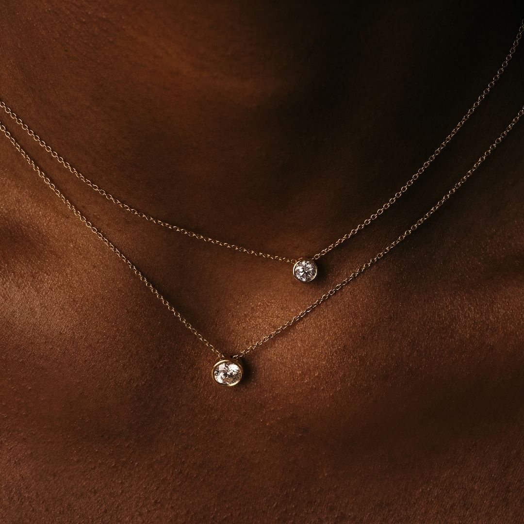 Delicate diamond pendant deals necklace